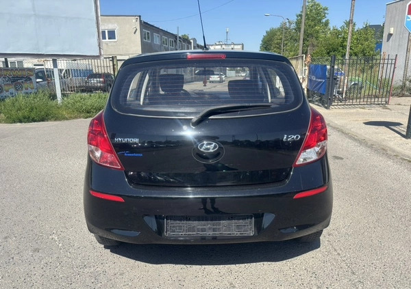 Hyundai i20 cena 16900 przebieg: 194000, rok produkcji 2012 z Szczecin małe 172